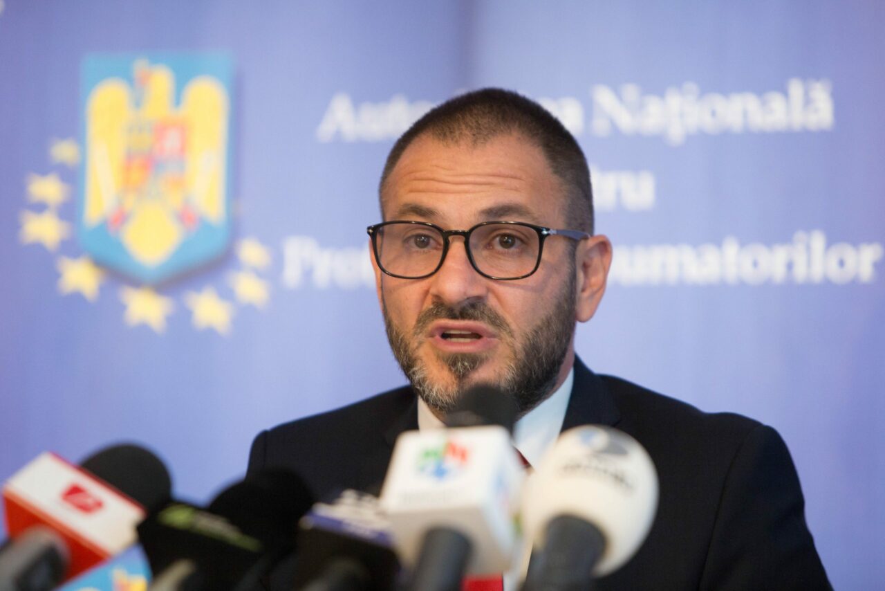 Blue Air a depus plângere penală pe numele șefului ANPC, Horia Constantinescu