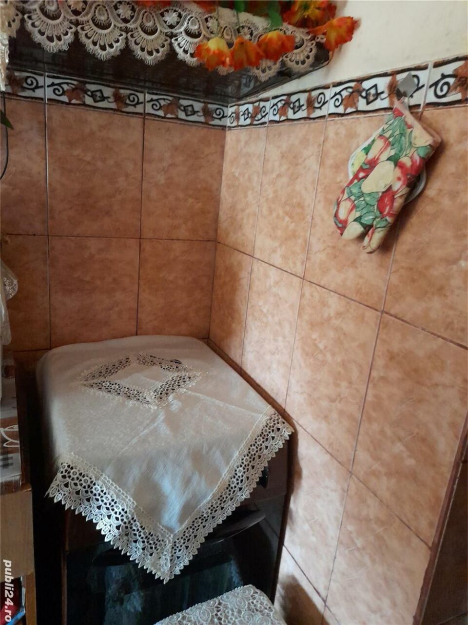 Localitatea din România în care o garsonieră se vinde cu 4.000 de euro. Cum arată la interior