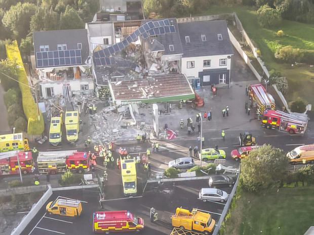 10 morți și opt răniți într-o explozie la o benzinărie din Irlanda