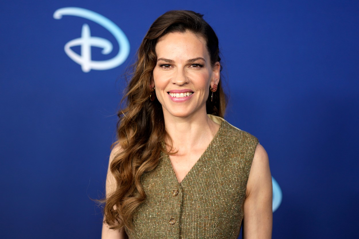Hilary Swank a anunțat că este însărcinată. Actrița va avea gemeni