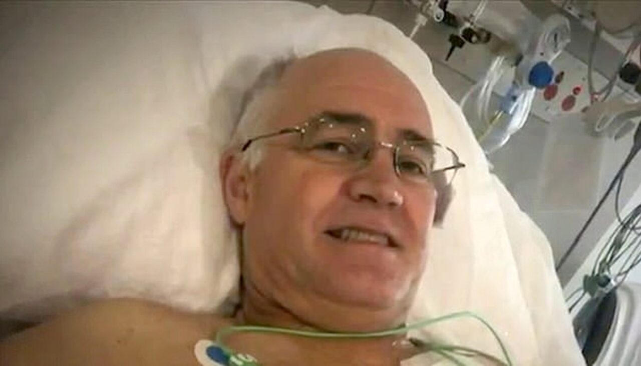 Mort timp de 90 de minute și readus la viață de medici, bărbatul din imagine povestește ce a văzut: „Nu e ceea ce crede lumea!”