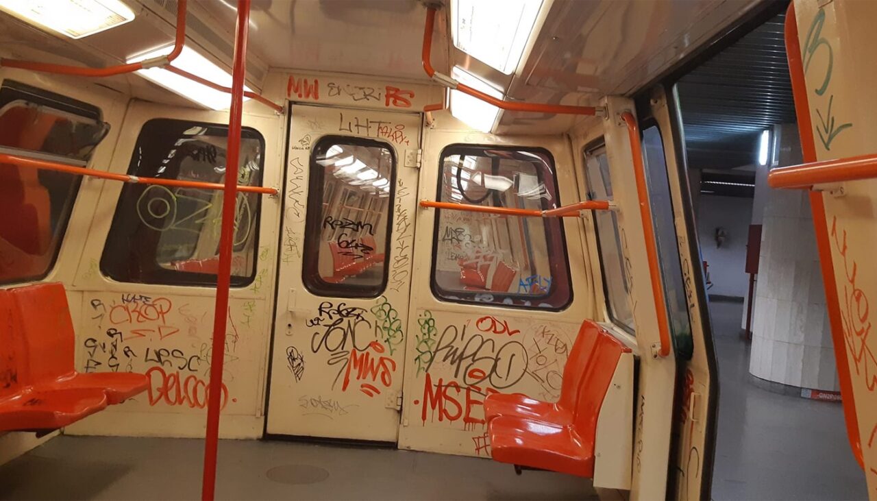 Reacția ironică a unei turiste din Franța, după ce a luat pentru prima dată metroul în București: „Ce…”