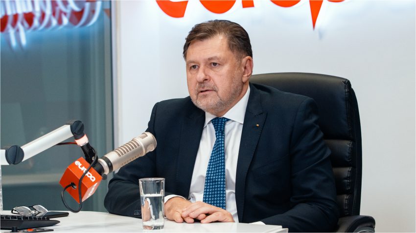 Alexandru Rafila, îngrijorat de evoluția virușilor. „O combinație între SARS-CoV-2 și virusul gripal este posibil să circule”