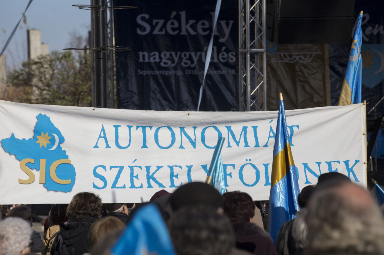 Ungaria readuce în discuție „autonomia maghiarilor din Transilvania”. Viktor Orban bagă bățul prin gardul României