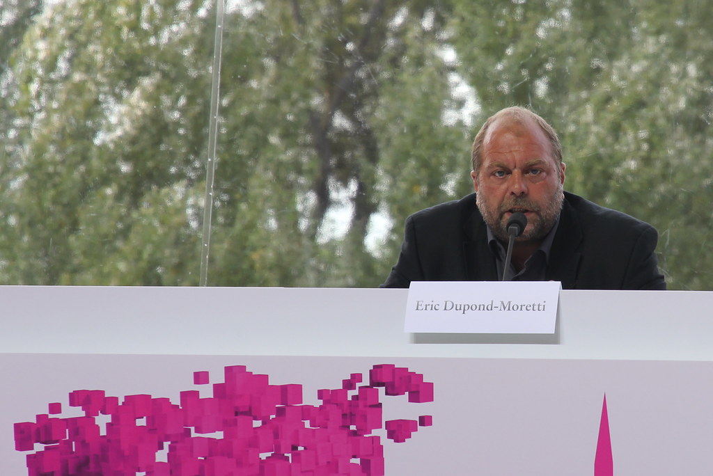 Magistrații din Franța s-au unit împotriva ministrului Justiției și l-au trimis în judecată! Ce acuze i se aduc