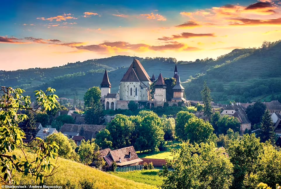 Locul din România lăudat de jurnaliștii britanici: „Uitați de vampirii înfricoșători – această regiune românească este un loc de o frumusețe uluitoare”