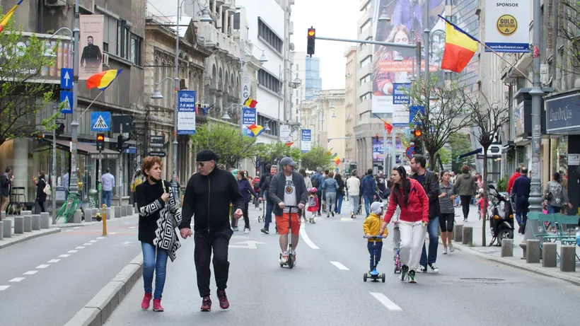 „Străzi deschise în Capitală”. Pe mai multe străzi sunt în vigoare restricții de circulație în acest weekend pentru mai multe evenimente
