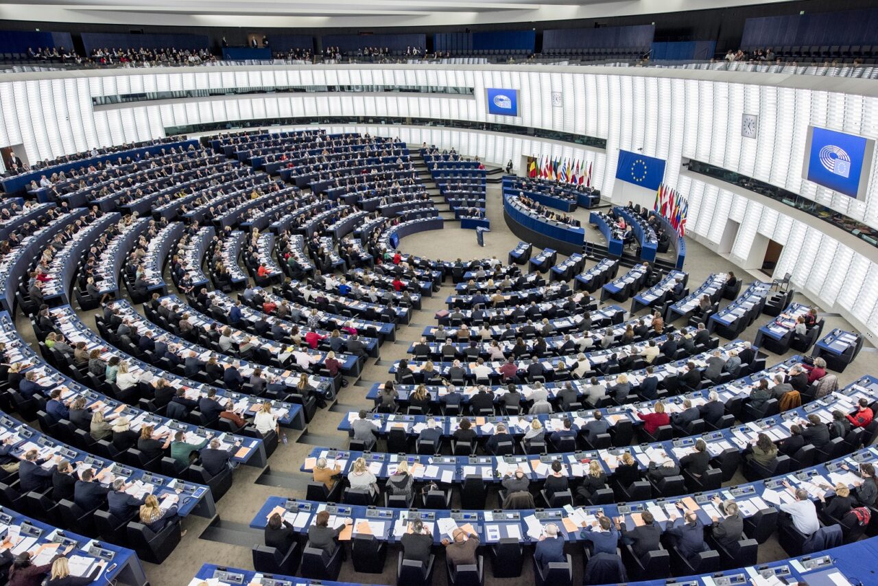 ALEGERI pentru PARLAMENTUL EUROPEAN. În noul mandat vor fi cu 15 eurodeputați mai mult. România rămâne tot cu 33 de europarlamentari