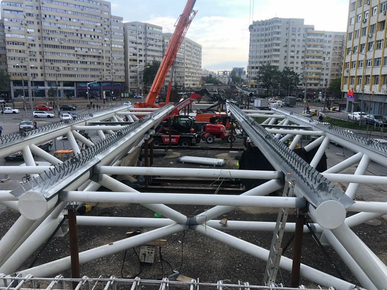 Nicușor Dan a anunțat când ar putea fi terminat şi dat în folosinţă Pasajul Doamna Ghica, dar… „acest pod rezolvă o mică problemă de trafic locală şi atât. Fără inelul median, nu are nicio valoare”