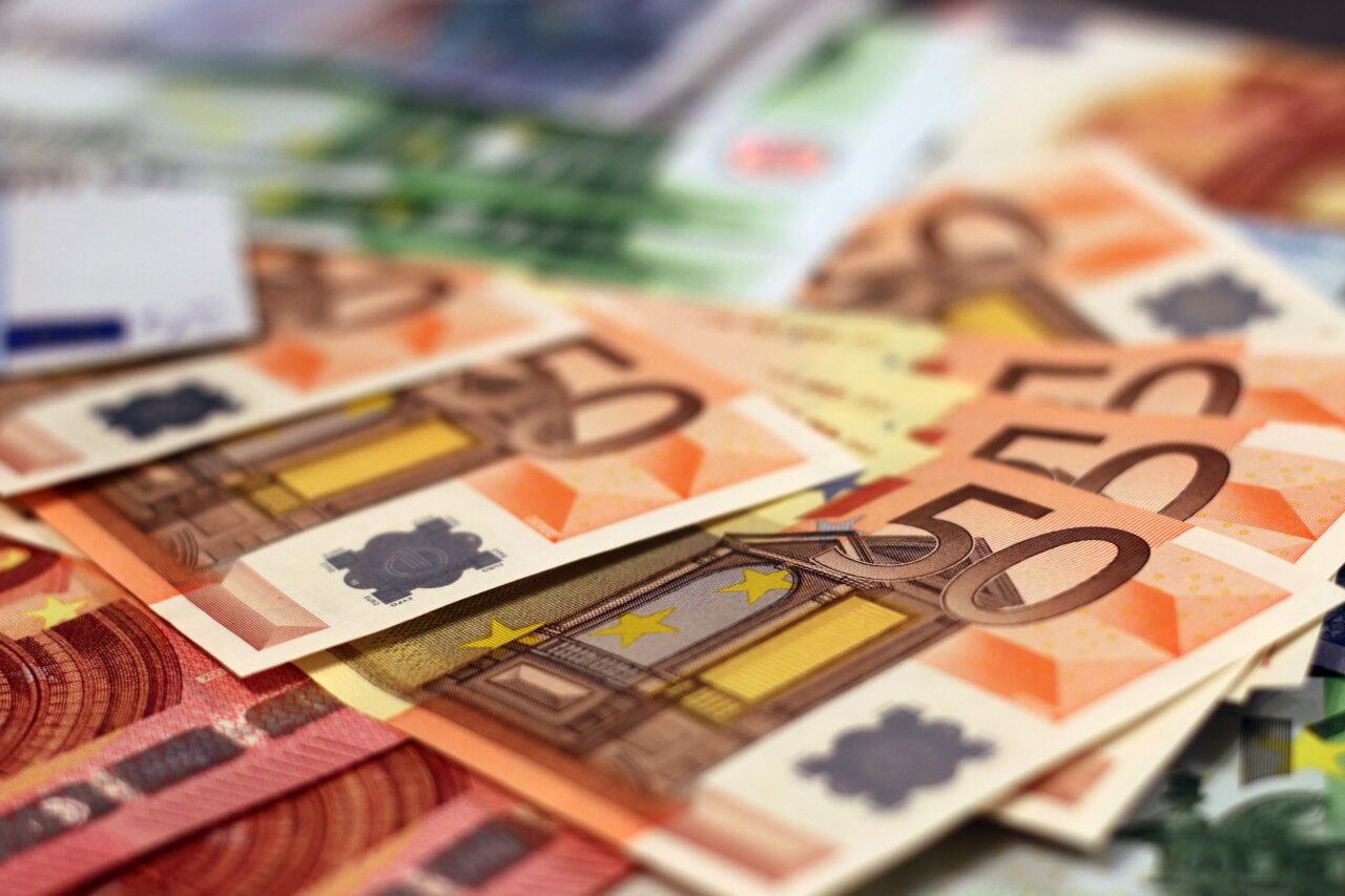 Austria a plătit alocațiile pentru copiii români, după ce a fost obligată de UE