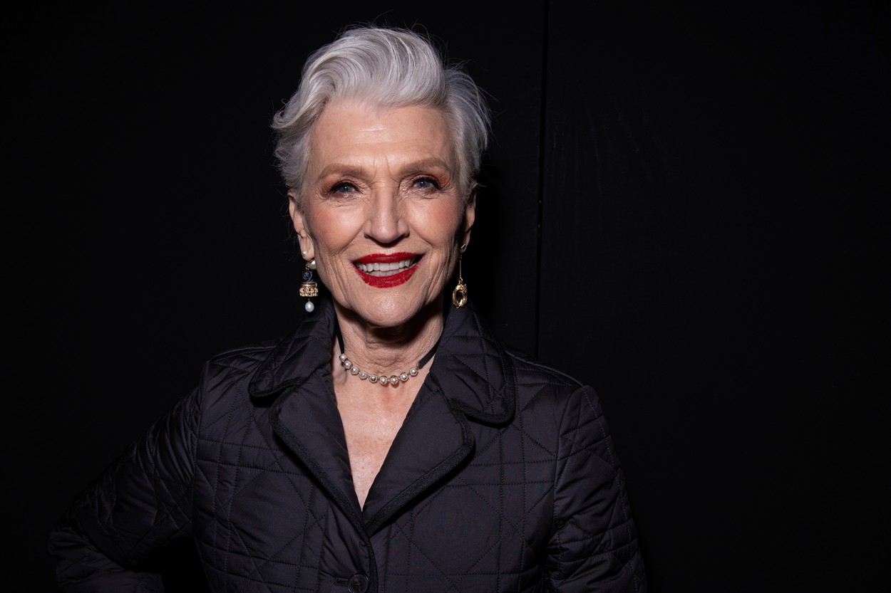 Maye Musk vine în România. Mama celui mai bogat om din lume va găzdui un eveniment