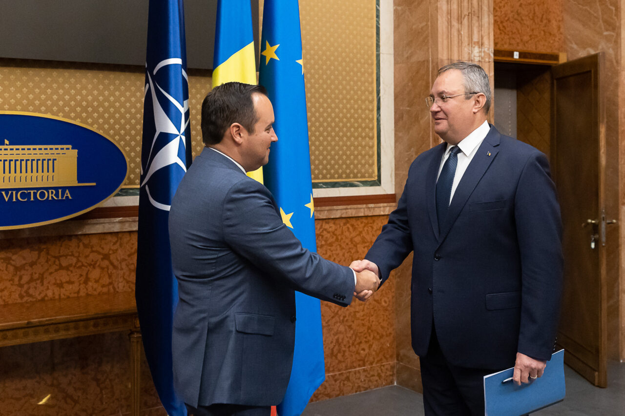 Nicolae Ciucă, întrevedere la Palatul Victoria cu Andrew Bremberg, CEO al Fundației Memoriale a Victimelor Comunismului din Washington