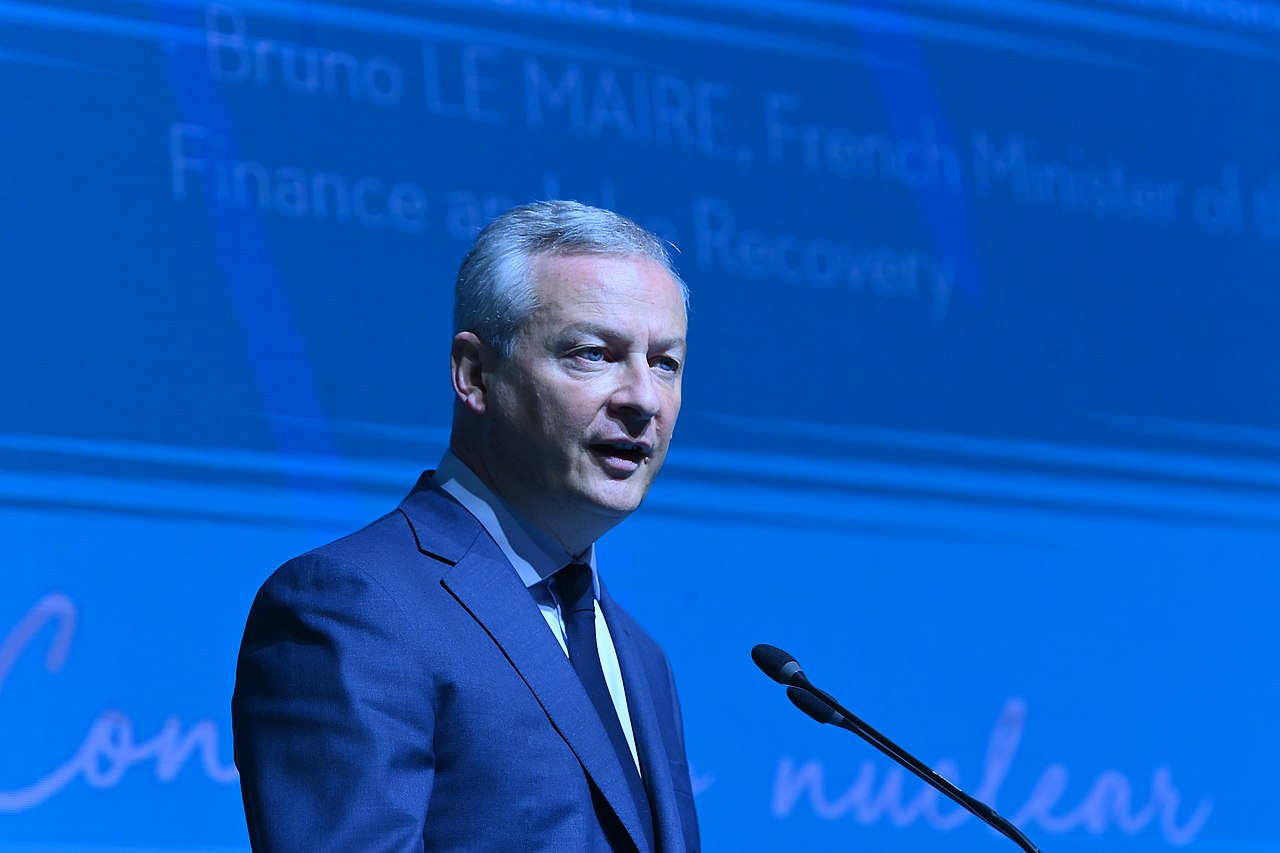 Franța condamnă „cursa subvențiilor” declanșată de SUA. Parisul cere un răspuns „unit și puternic” al Europei în fața Americii