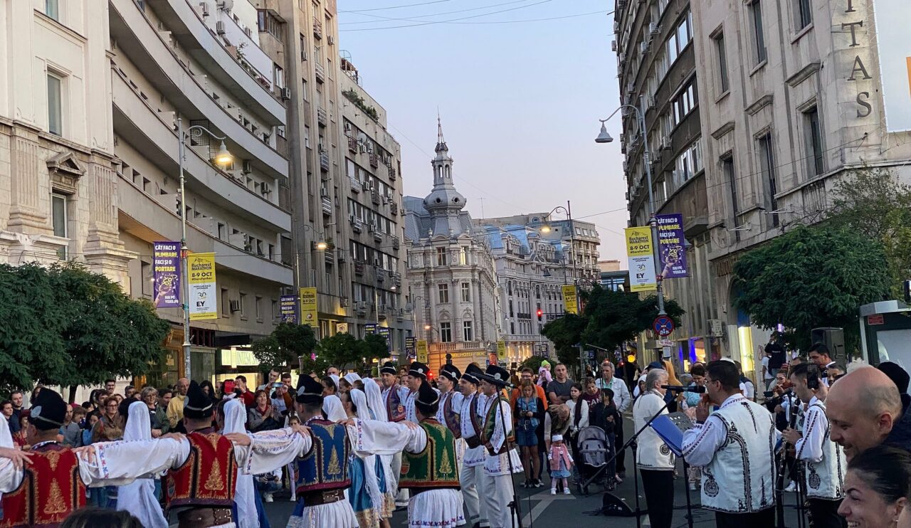 Topul celor mai scumpe artere comerciale din lume. Pe ce loc este Bucureștiul