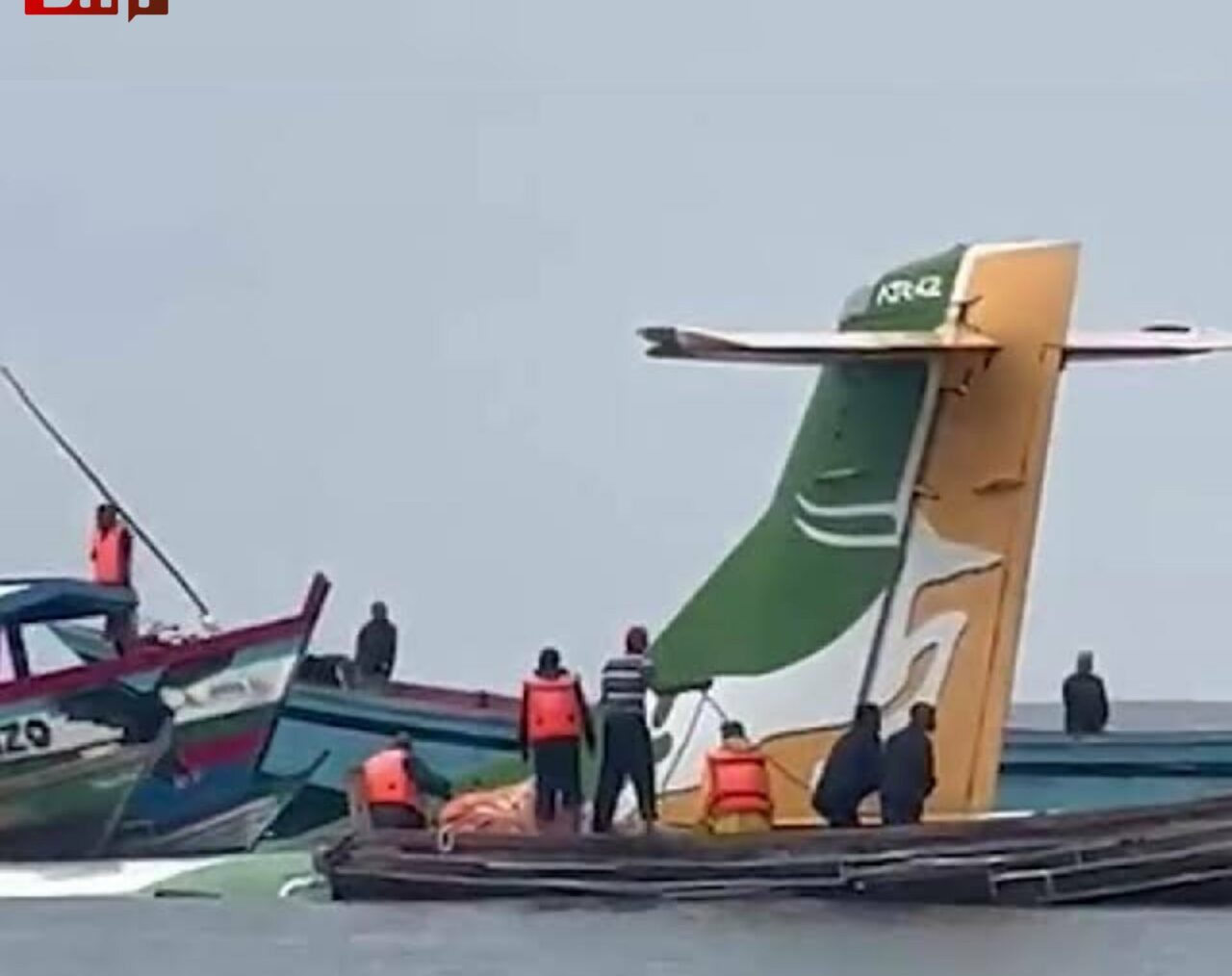 Un avion s-a prăbuşit în Lacul Victoria din Tanzania. Se caută supraviețuitori