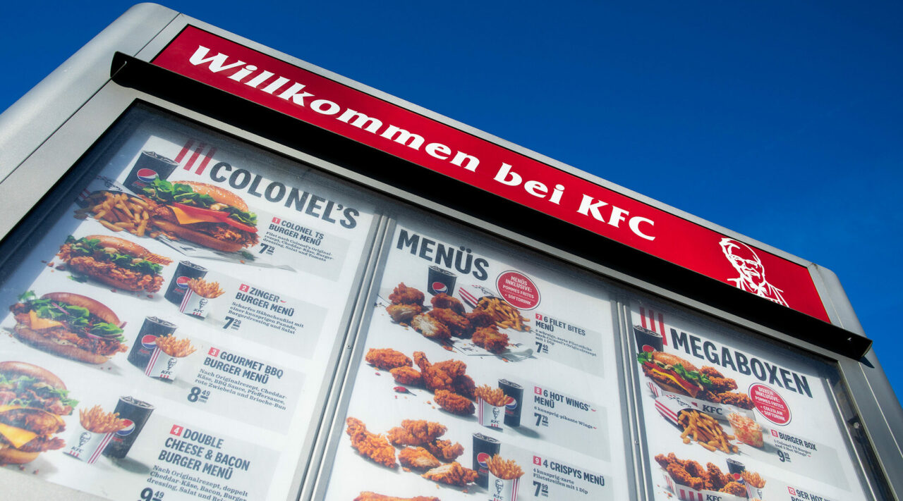 KFC le prezintă scuze nemților după un anunț publicitar care evoca Kristallnacht