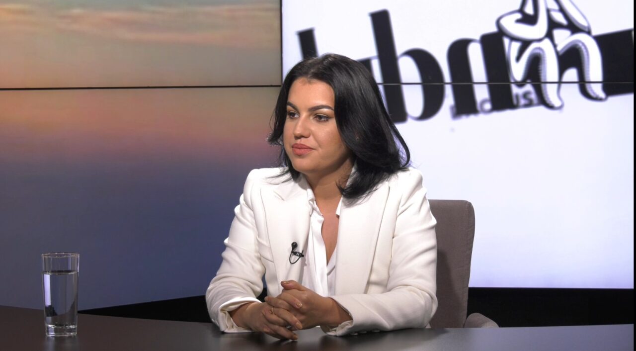 EXCLUSIV VIDEO | Romina Gingașu Ferrari, consultant în achiziții de avioane private: „România trebuie să aibă avion prezidențial, pentru că președintele reprezintă țara și vorbim de securitate, de documente secrete”