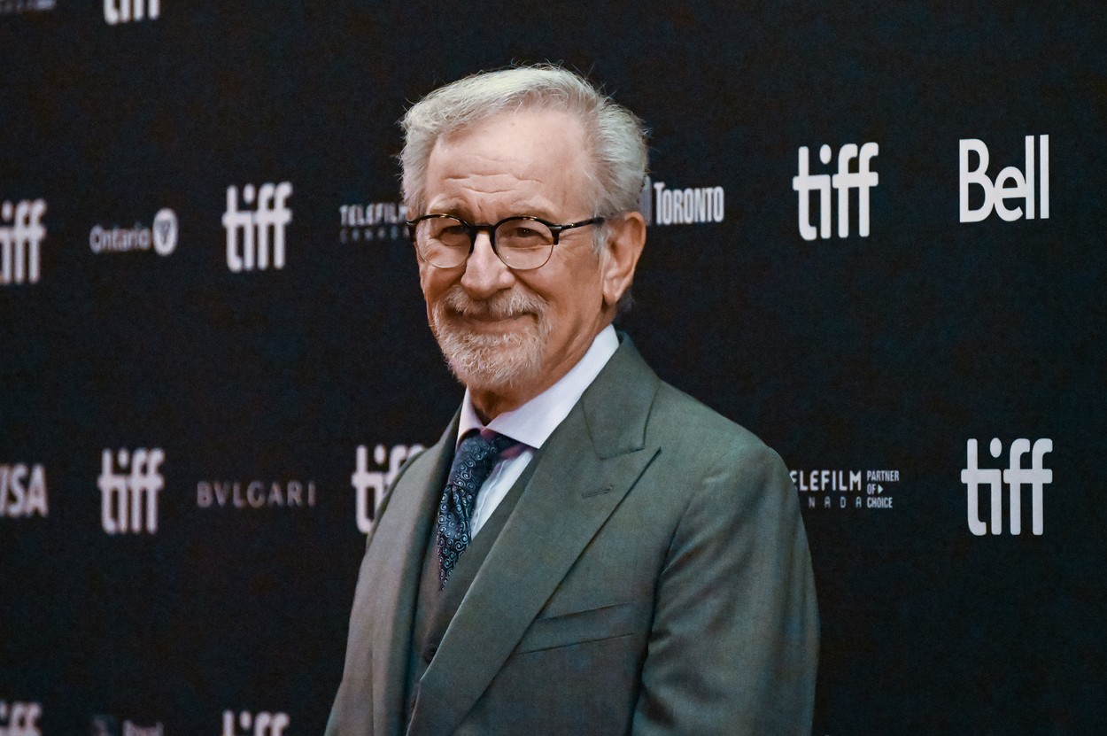Steven Spielberg va primi un Urs de Aur onorific pentru întreaga carieră, la cea de-a 73-a ediţie a Festivalului Internaţional de Film de la Berlin