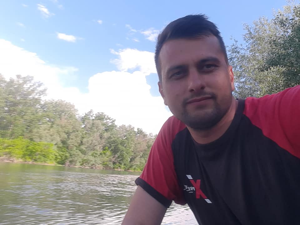Scandal într-o primărie din județul Botoșani. Viceprimarul susține că a fost bătut de un consilier, chiar în sediul instituției