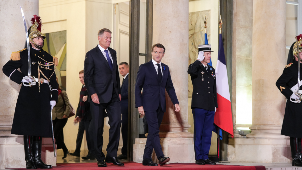 Klaus Iohannis, întâlnire cu președintele Franței, Emmanuel Macron, la Palatul Elysee / Aderarea României la Schengen, pe agenda discuțiilor