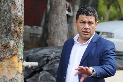 Fost primar, judecat pentru omor. O tânără de 25 de ani a murit într-un accident, după ce l-a fotografiat dezbrăcat și legat cu cătușe