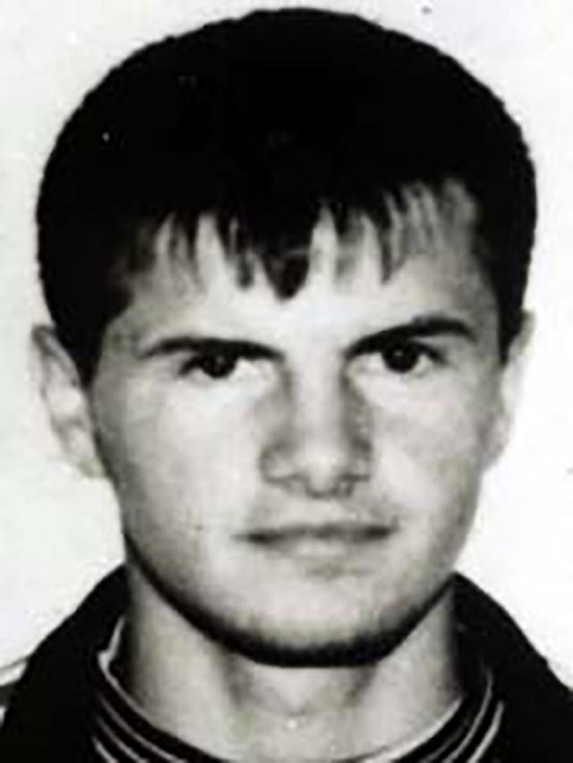 Povestea românului care s-a ascuns de poliție timp de 23 de ani. Cum a reușit Dorel să păcălească autoritățile din România și din Marea Britanie