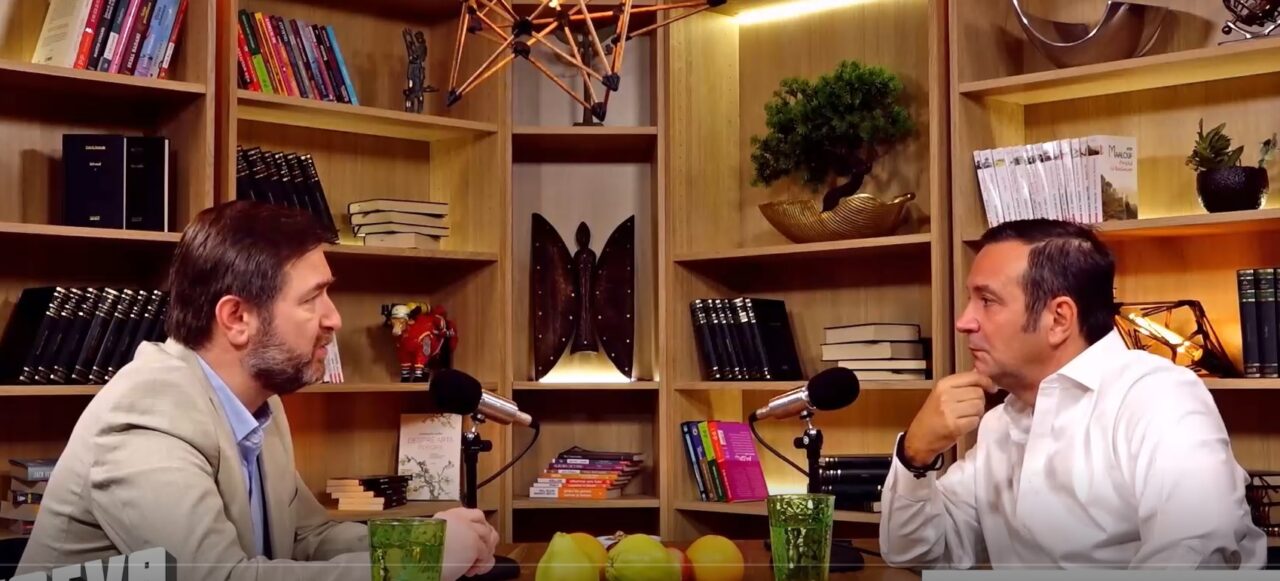VIDEO. Daniel Buzdugan, despre cum a găsit liniștea pe Muntele Athos, la podcastul „Altceva” cu Adrian Artene: „Mi-am spus că sunt atât de păcătos că mi-ar fi frică să fac doi pași în afara mănăstirii noaptea”