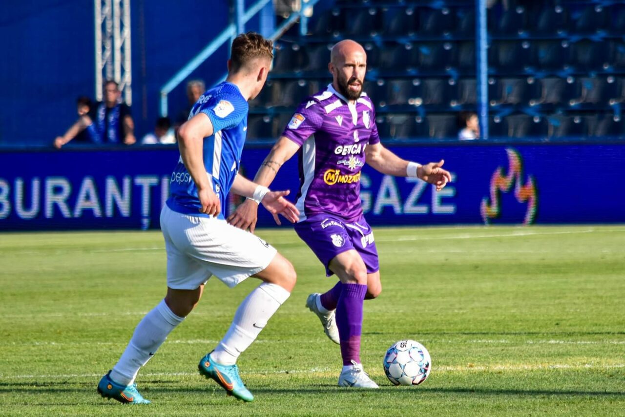 Se retrage Iasmin Latovlevici la 36 de ani? A reziliat contractul cu FC Argeș după o evoluție catastrofală