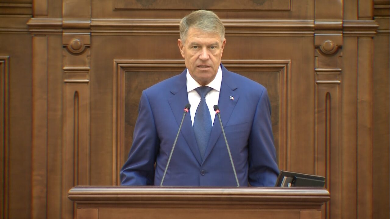 Iohannis: „Neînfăptuirea actului de justiţie cu privire la crimele petrecute în timpul Revoluţiei rămâne un punct nevralgic al societăţii noastre”