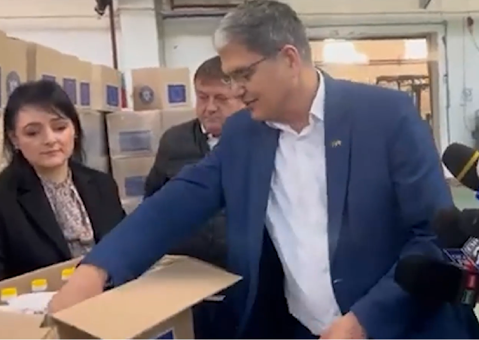 Marcel Boloș anunță că peste un milion de copii, părinți și bunici din România au primit anul acesta ajutoare alimentare din bani europeni