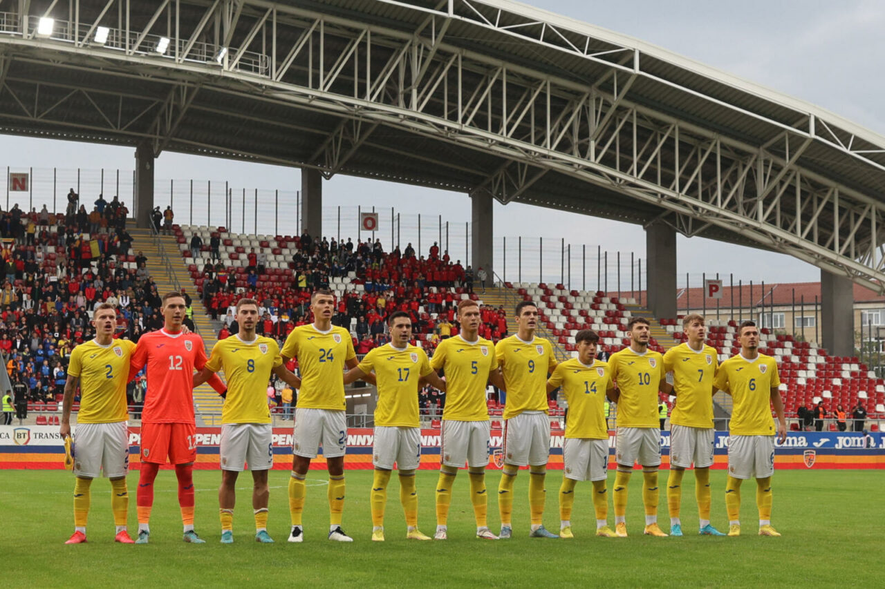 Ce jucători a convocat Daniel Pancu la naționala U 20 a României pentru meciurile cu Italia şi Polonia. Surprizele selecționerului