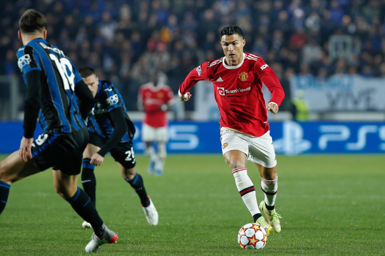Manchester United a anunțat despărțirea de Cristiano Ronaldo, „de comun acord și cu efect imediat”. Reacția fotbalistului portughez si posibile variante de transfer