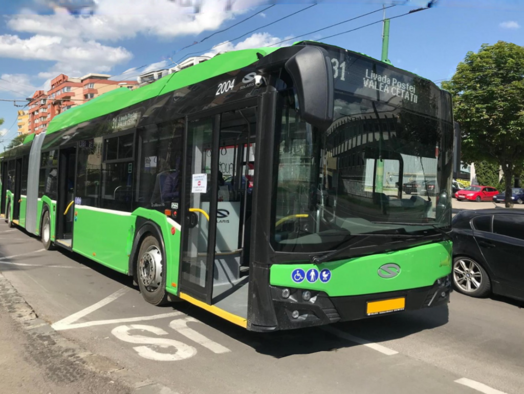 Nicușor Dan anunță: Primăria București cumpără 100 de troleibuze și 100 de autobuze electrice noi! Cine a câștigat licitația