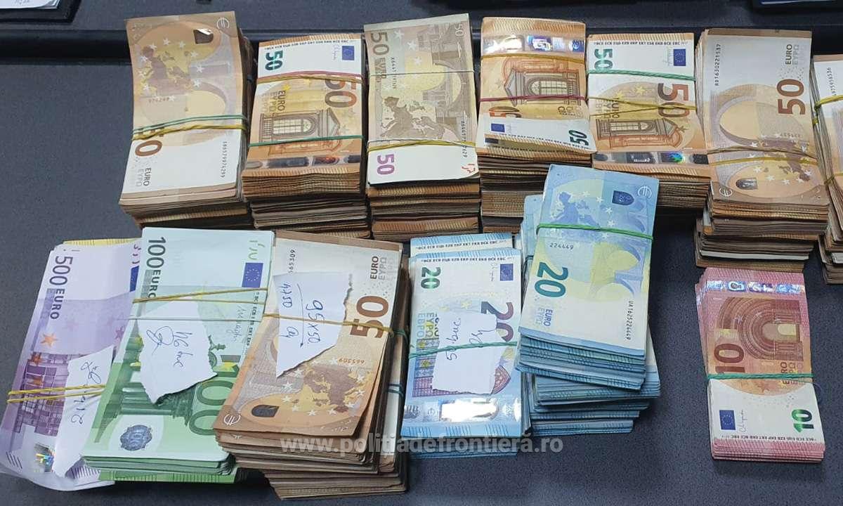 Peste 300.000 de euro, descoperiți în geanta unui ucrainean la controlul de frontieră