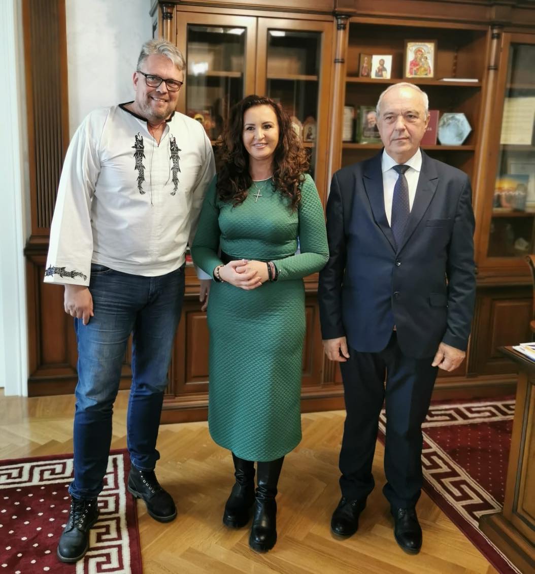 Europarlamentarul Guido Reil, care a descris România ca fiind „Vestul Sălbatic al UE”, a venit în vizită în județul Hunedoara