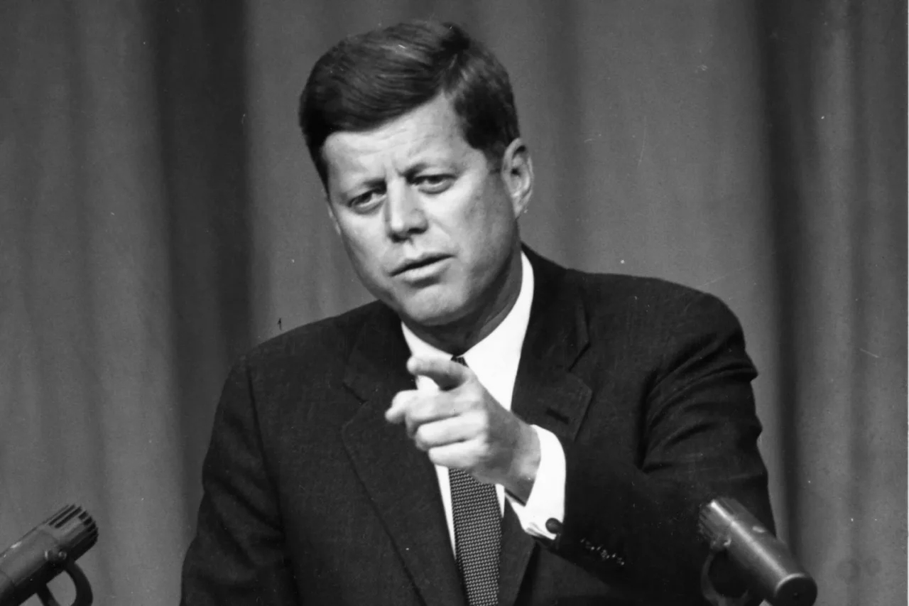 Peste 13.000 de documente legate de asasinarea președintelui John F. Kennedy, făcute publice de Arhivele Naționale din SUA