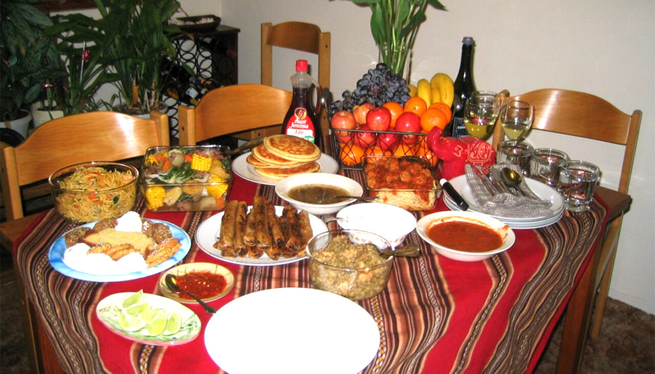 Alimentul interzis pe masa de Revelion. Dacă mănânci așa ceva în noaptea dintre ani, vei avea ghinion întreg anul 2023