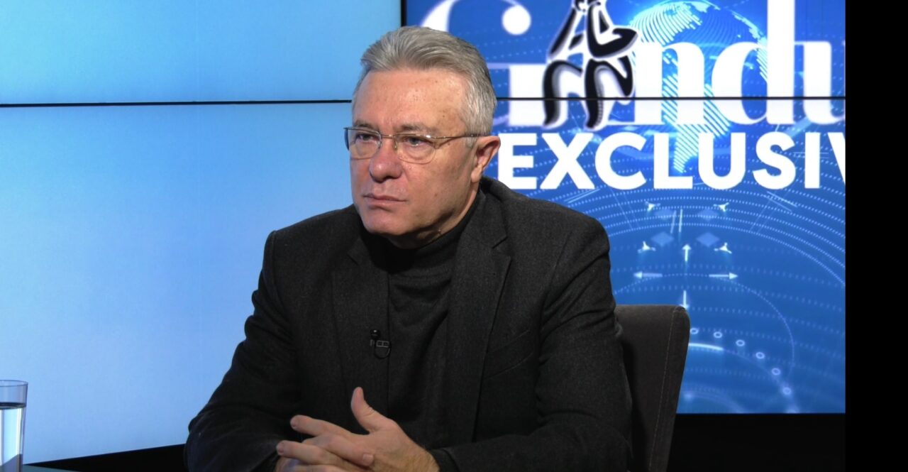 EXCLUSIV VIDEO | Fostul ministru Cristian Diaconescu, file neștiute din viața sa: „Am avut șansa să trăiesc într-o familie de juriști, eu sunt a șaptea generație. Nu am fost racolat de Securitate”