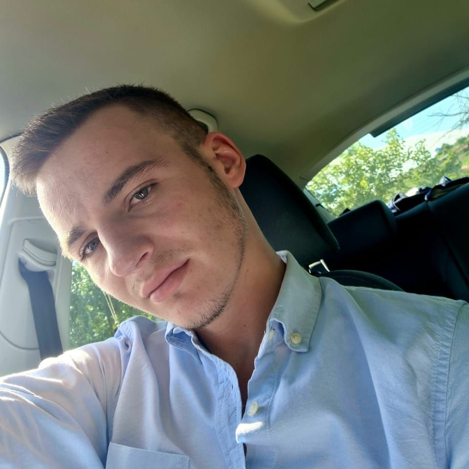Motivul pentru care s-a sinucis polițistul în vârstă de 21 de ani din Galați. Ce s-a mai aflat despre tânărul agent