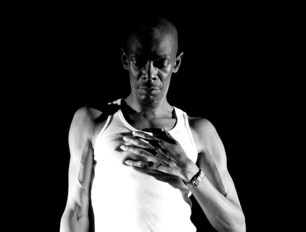 A murit Maxi Jazz, solistul celebrei trupe britanice Faithless. Avea 65 de ani