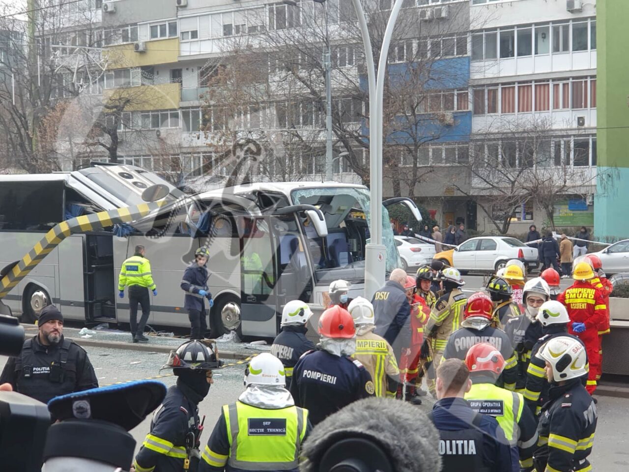 Raed Arafat, despre accidentul grav din București: „Au fost mobilizate toate forțele de la serviciul de ambulanță, de la SMURD”