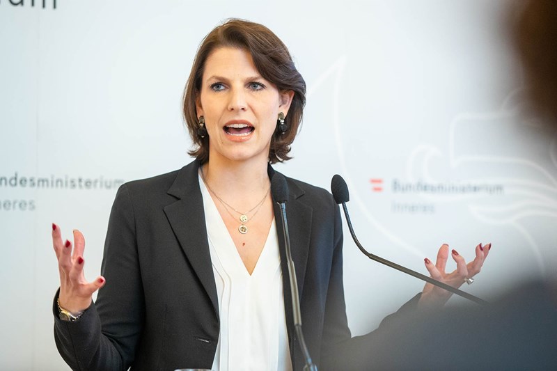 Ministrul austriac pentru Afaceri Europene, despre aderarea României la Schengen: „Se poate face pas cu pas, doar după reformarea politicii de azil a UE”