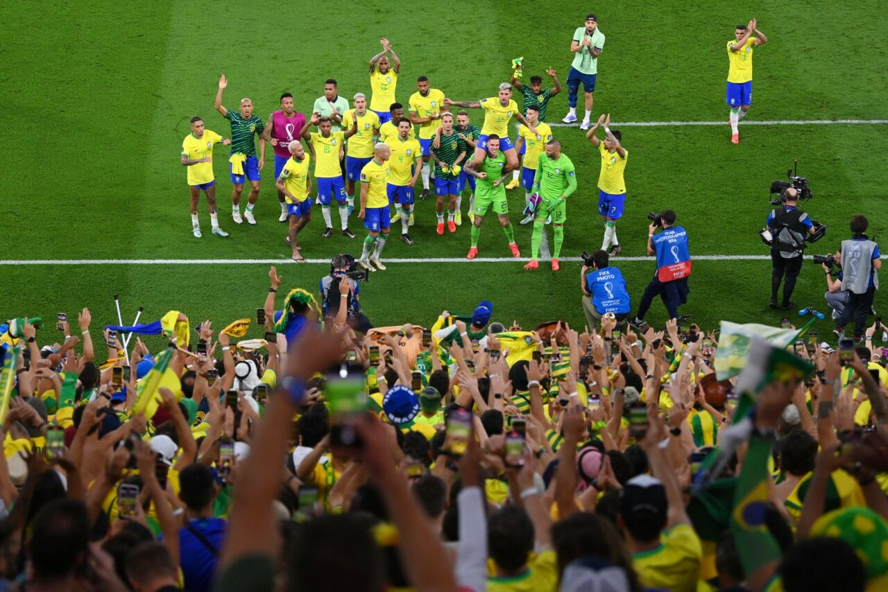 Brazilia, victorie pe ritmuri de samba! Urmează partida cu vicecampioana mondială Croația, azi se decide ultima partidă dom sferturile Cupei Mondiale din Qatar