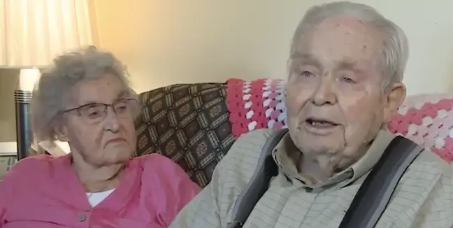 Au murit împreună după 79 de ani de căsnicie. Sfatul celor doi pentru o relație stabilă: „Pune-l pe primul loc”