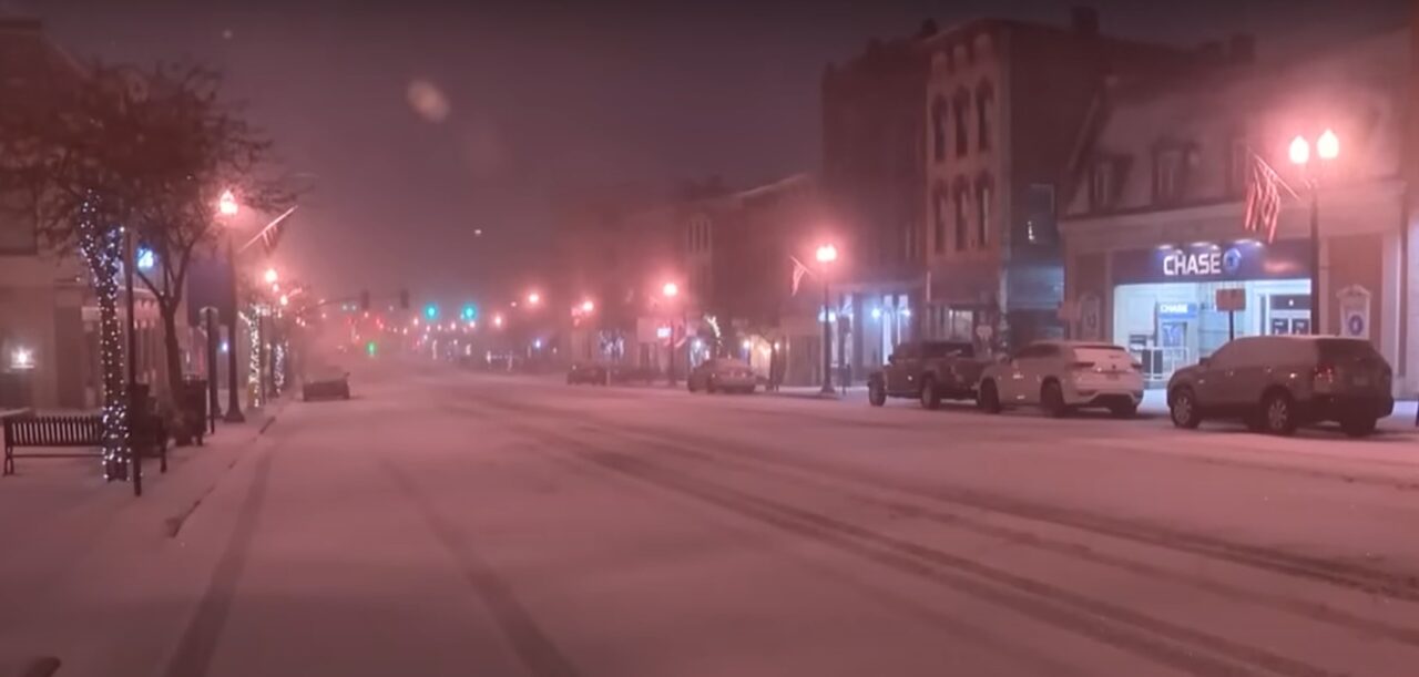 Furtuna arctică a lovit puternic nordul SUA. Milioane de oameni au rămas fără curent electric și zeci de zboruri au fost anulate