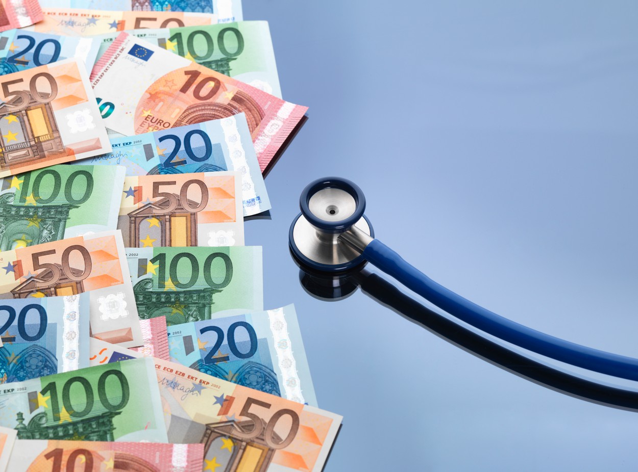 Investiții nete de aproape 35 de miliarde de lei în ECONOMIE, în primul trimestru din 2024
