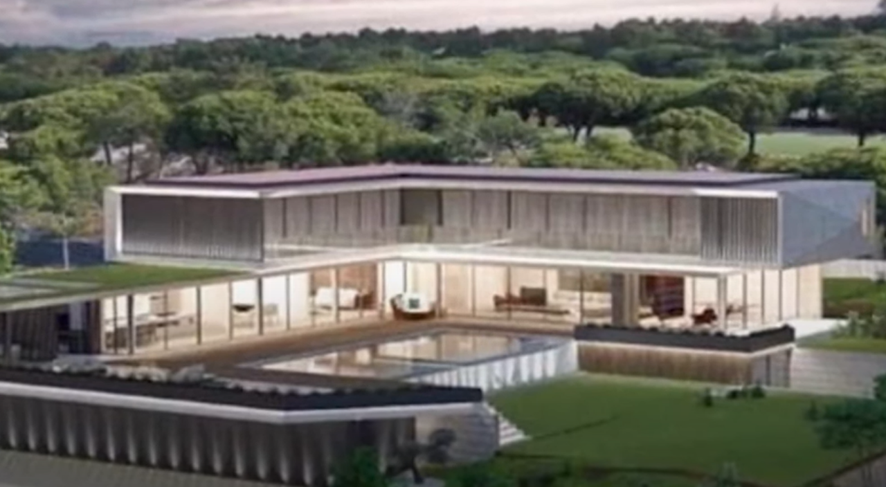 Cristiano Ronaldo a finalizat construcția vilei sale de lux din Portugalia și face angajări. Ce salarii oferă