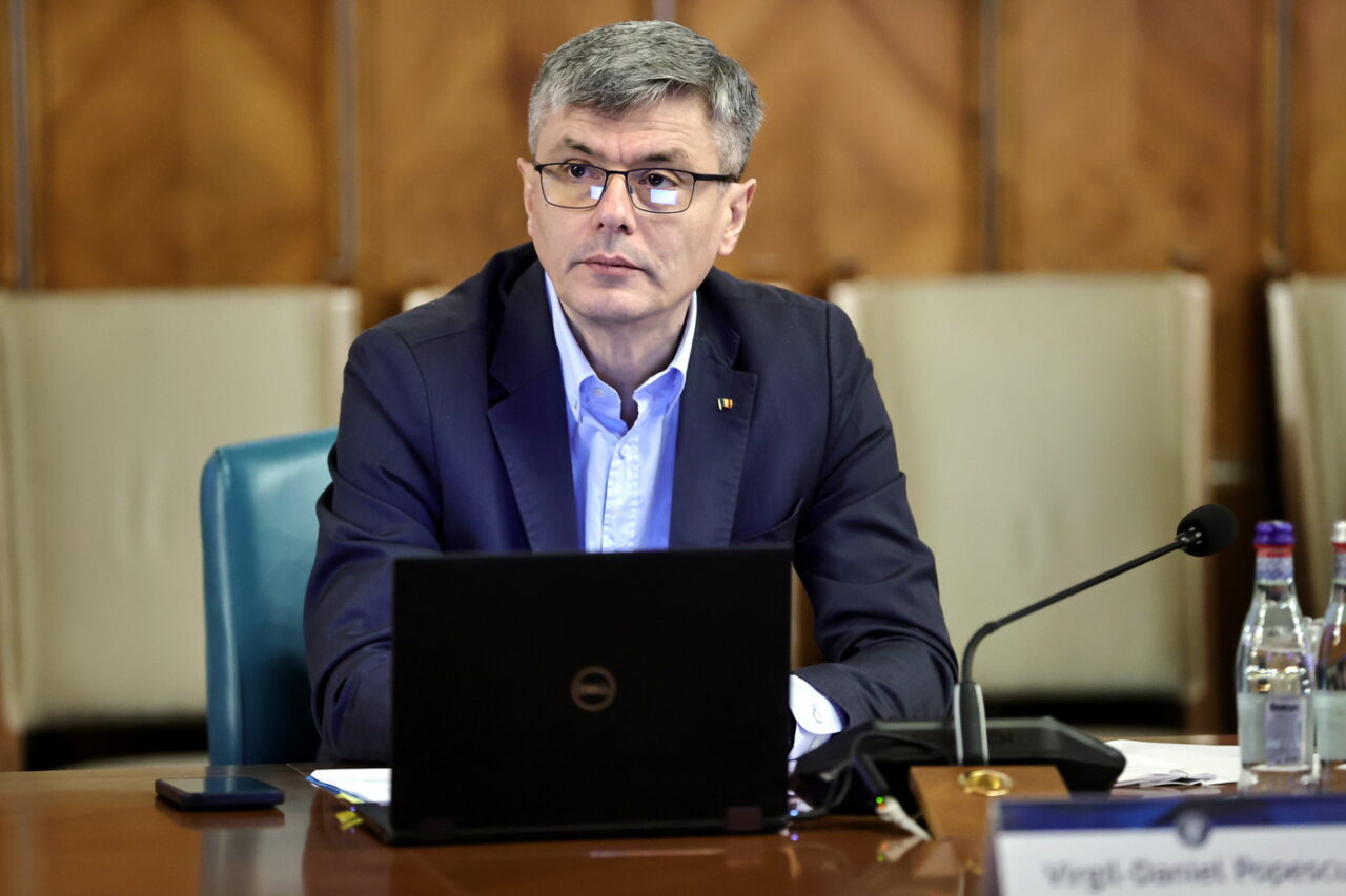 Ministrul Energiei anunță eliminarea declaraţiilor pe proprie răspundere pentru cei care au mai multe locuri de consum: „Situația este în curs de rezolvare”