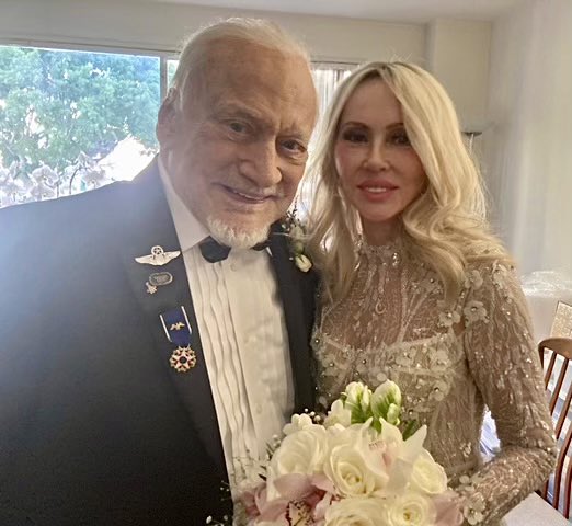 Buzz Aldrin, al doilea om care a ajuns pe Lună, s-a căsătorit cu o româncă. Cine este Anca Faur