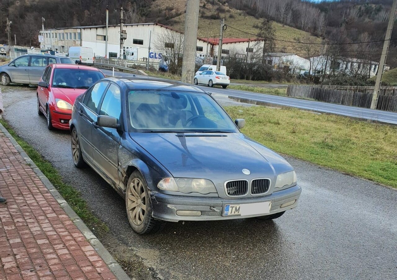 BMW fără frâne, oprit în trafic de inspectorii RAR. Unde s-a petrecut totul